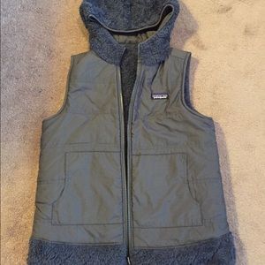 Patagonia women's los gatos hooded fleece vest